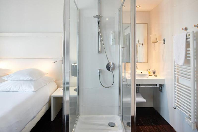 Hotel Windsor Grande Plage Biarritz image