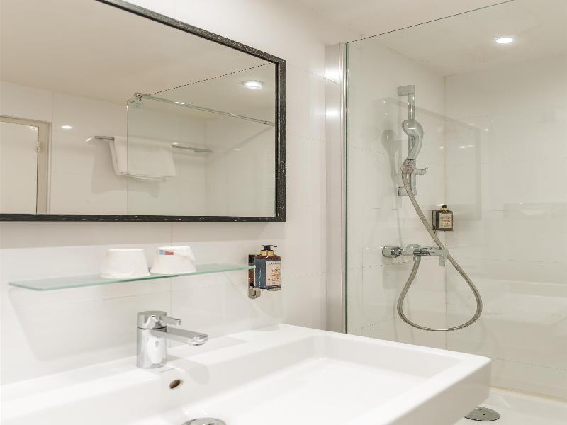 Best Western Hotel Acadie Paris Nord Villepinte image