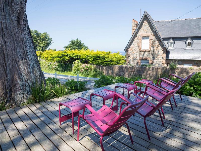 Hotel Les Costans image