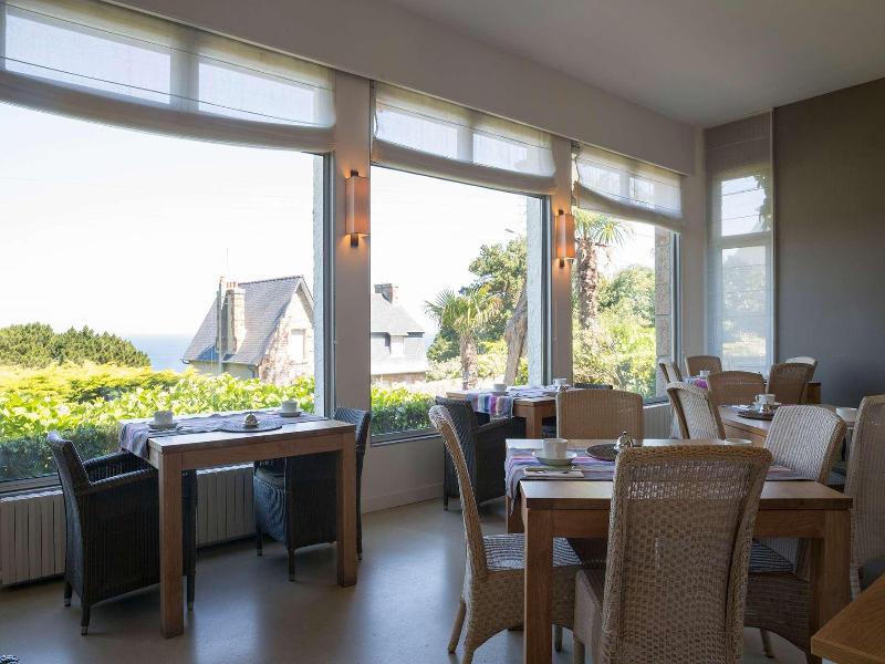 Hotel Les Costans image