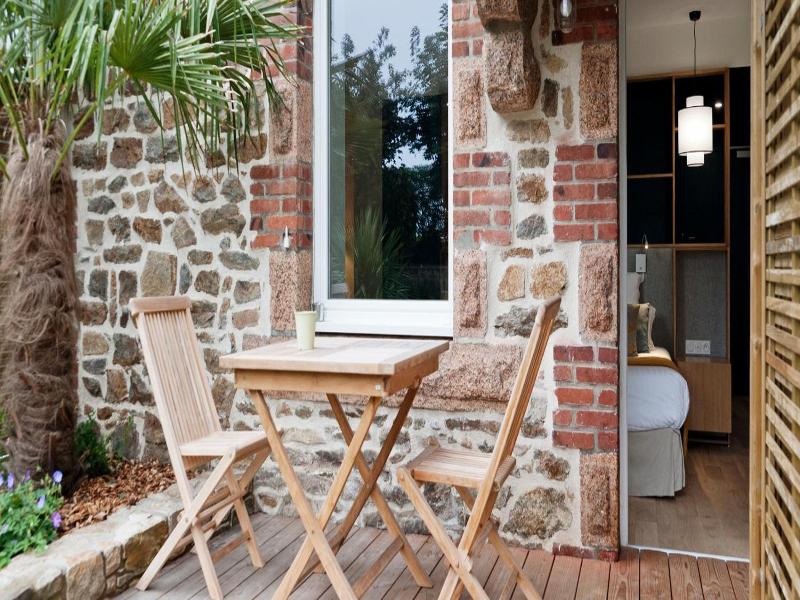 Hotel Les Costans image