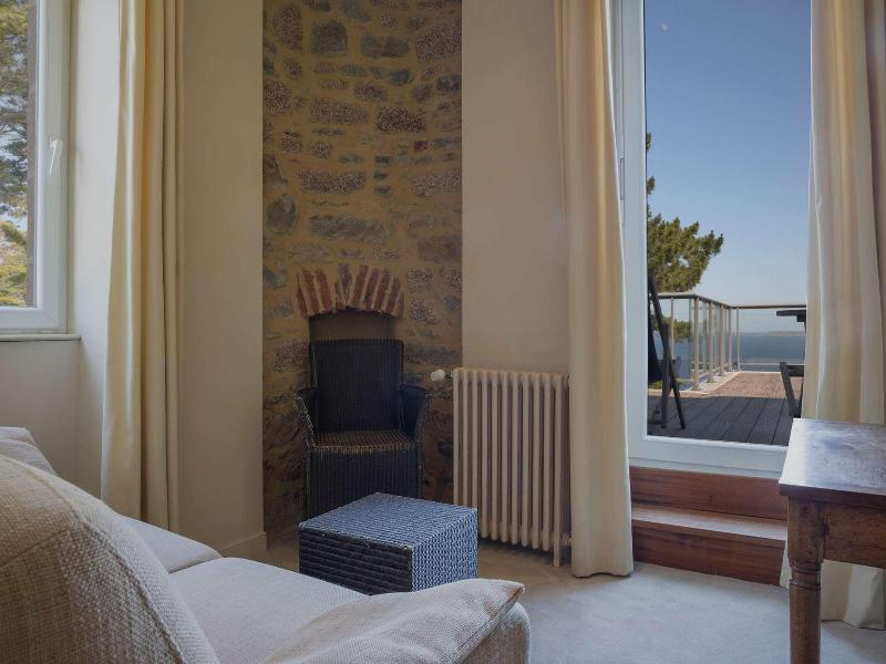 Hotel Les Costans image