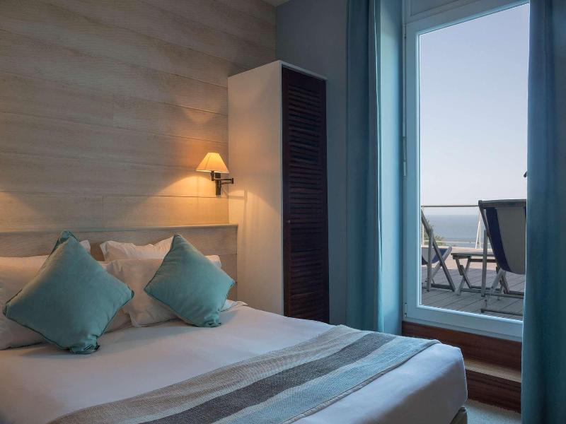 Hotel Les Costans image