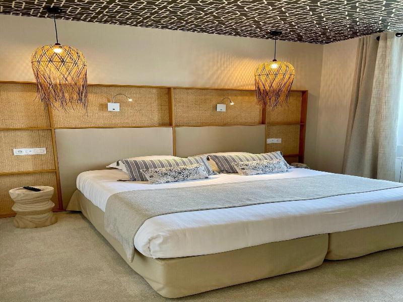 Hotel Les Costans image