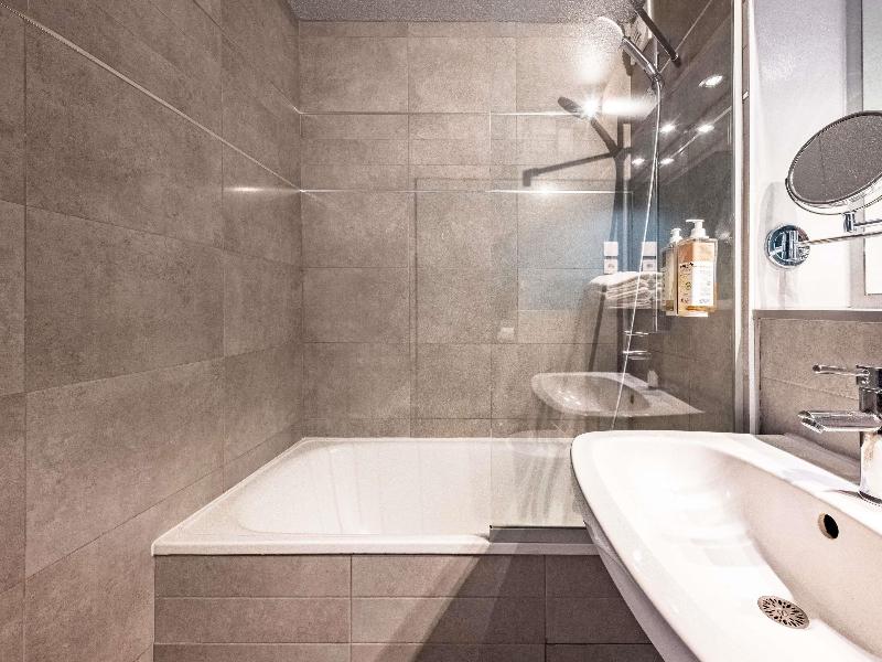 Greet Hotel Massieux Lyon Nord image