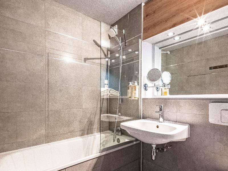 Greet Hotel Massieux Lyon Nord image