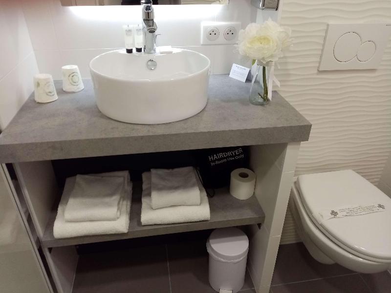 Best Western Hotel Royan Ocean image