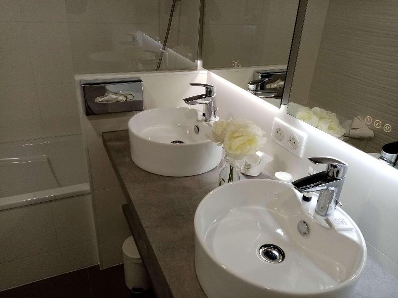 Best Western Hotel Royan Ocean image