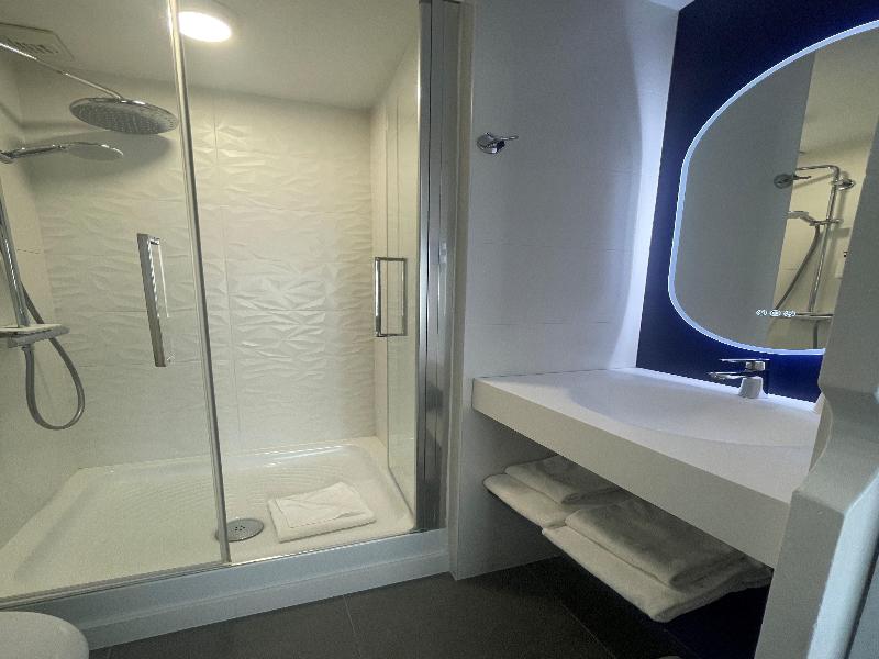 Best Western Hotel Royan Ocean image