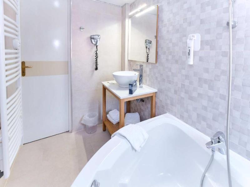 The Originals City, Archotel, Sens image