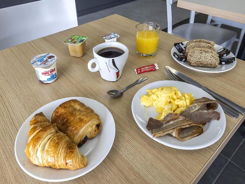 Hotel Residence Flat Saleilles image