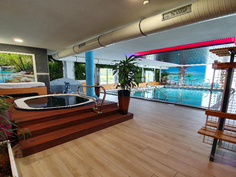 Best Western Hotel & SPA Pau Lescar Aeroport image