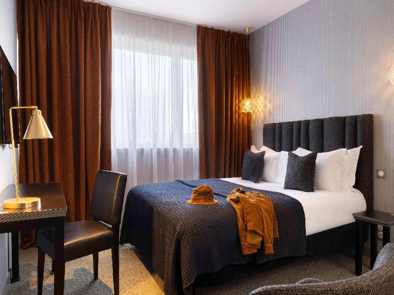 Best Western Plus Hotel Isidore image