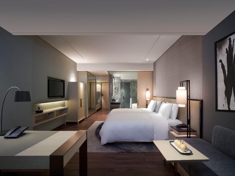 New World Beijing Hotel image
