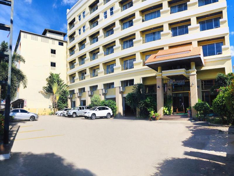 The Chanthong Residence And Hotel Pattaya image
