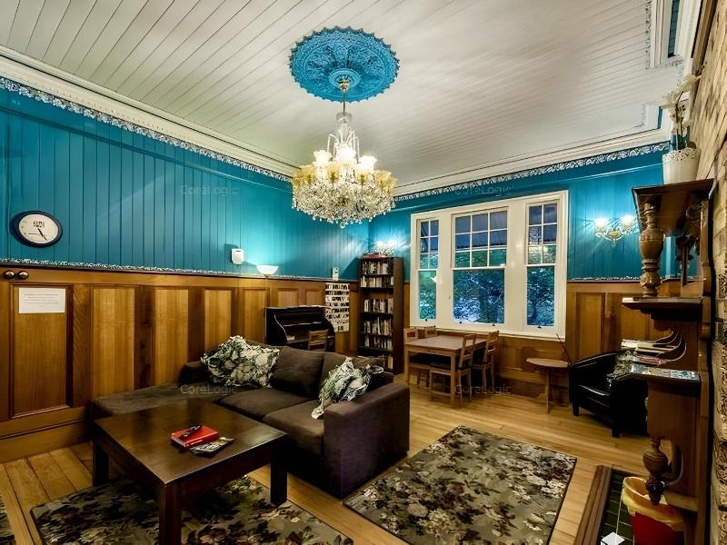 Minto Colonial Accommodation image