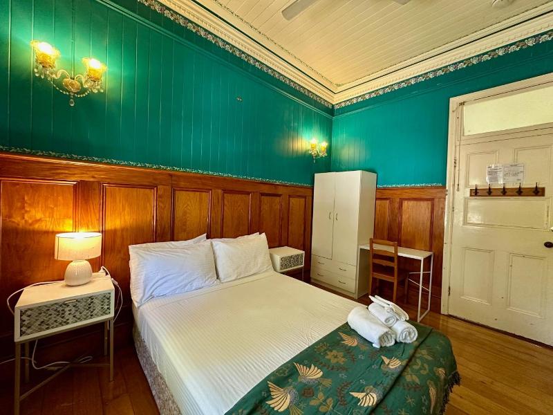 Minto Colonial Accommodation image