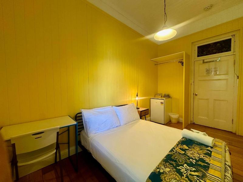 Minto Colonial Accommodation image