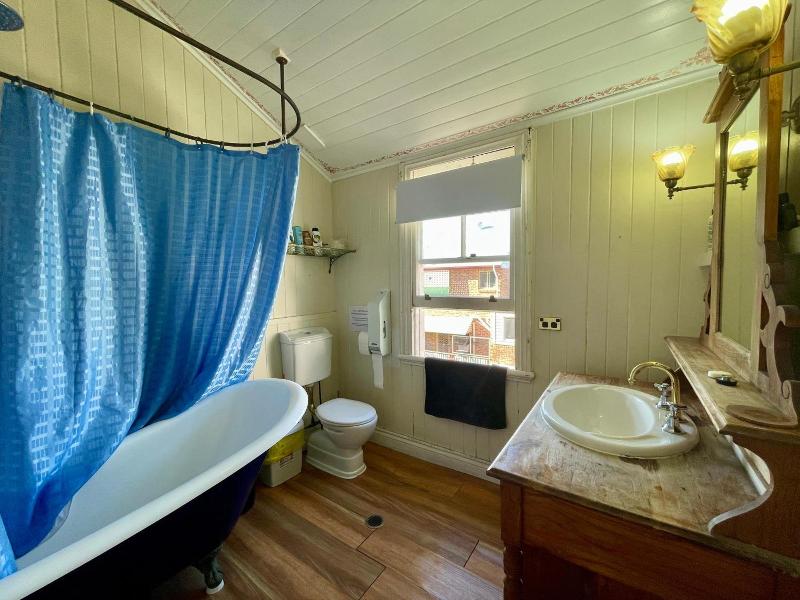 Minto Colonial Accommodation image