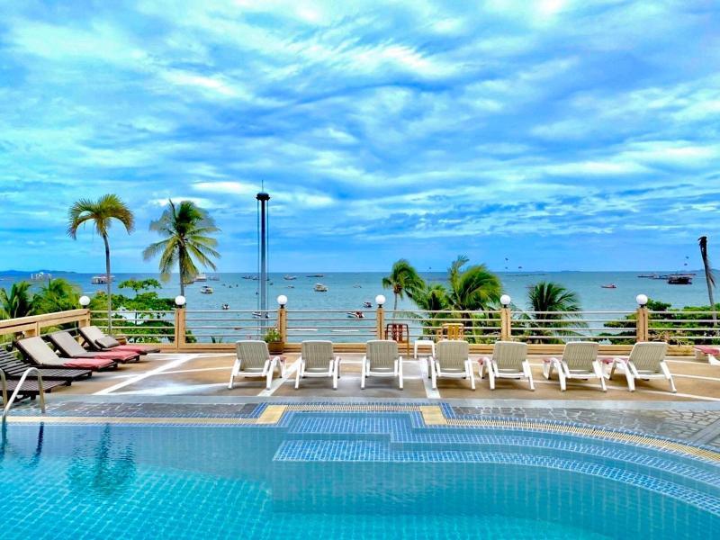 A A Hotel Pattaya image