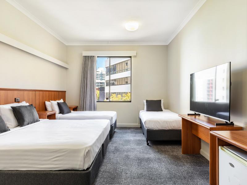 Metro Hotel Perth City image