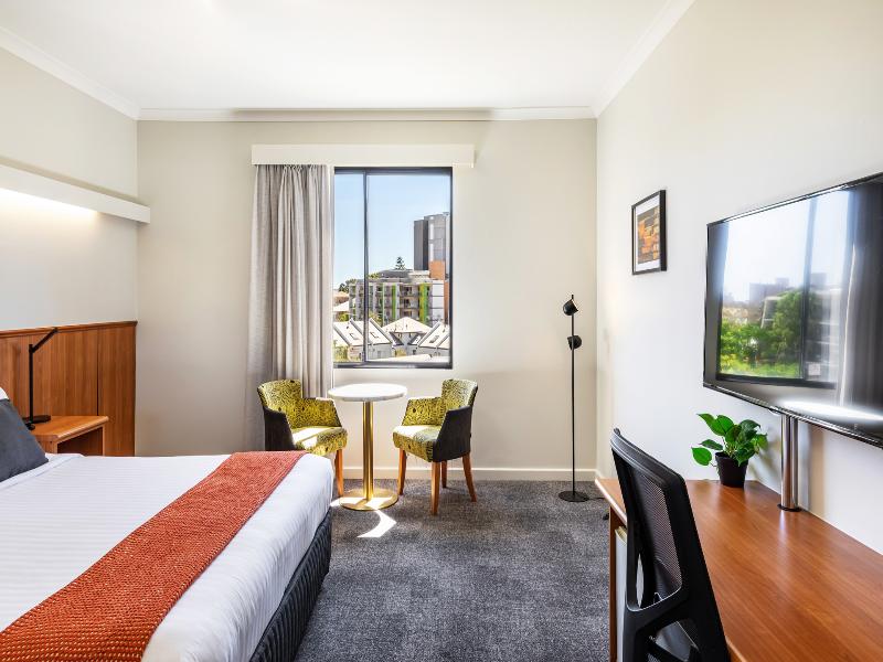 Metro Hotel Perth City image