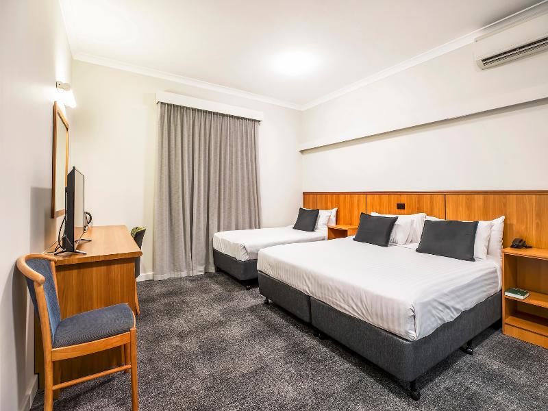 Metro Hotel Perth City image