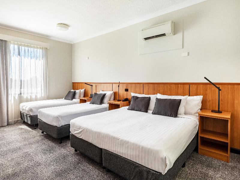 Metro Hotel Perth City image