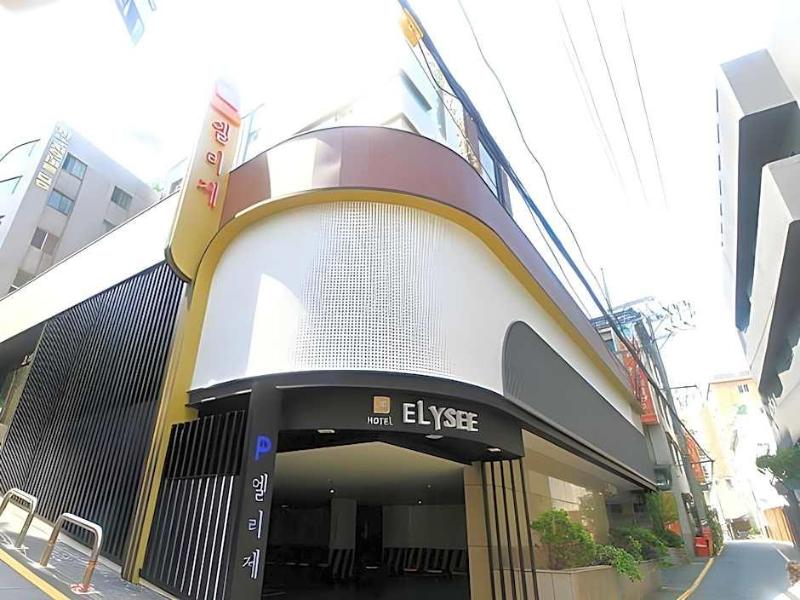 Elysee Hotel image