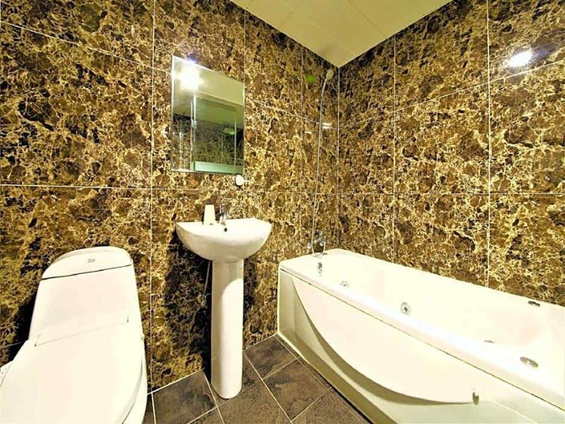 Elysee Hotel image