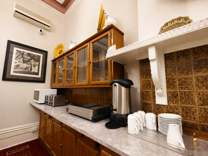 Georgian Court Inn image