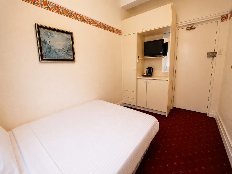 Georgian Court Inn image