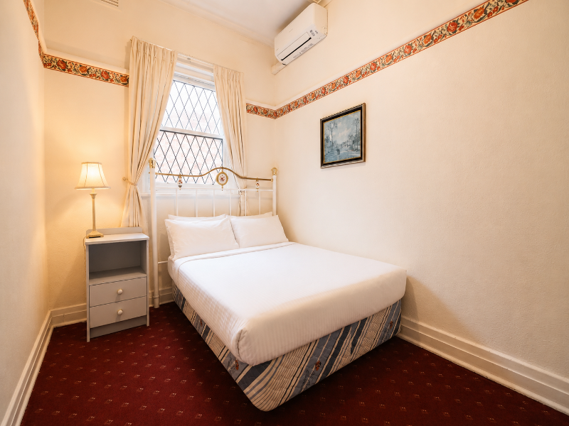 Georgian Court Inn image
