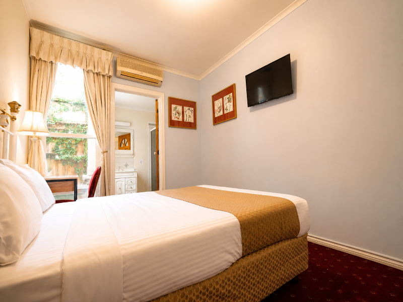 Georgian Court Inn image