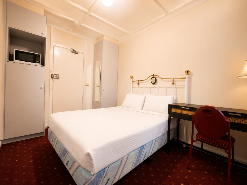 Georgian Court Inn image