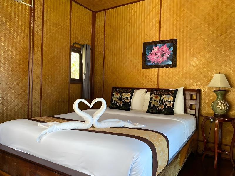 Koh Chang Bailan Beach Resort image
