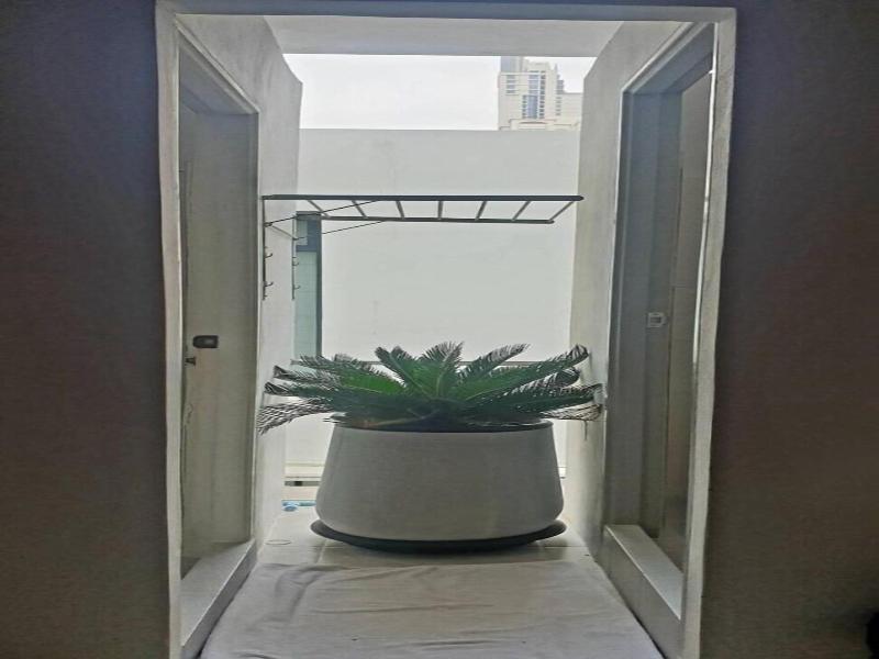 Asoke Montri Hostel image