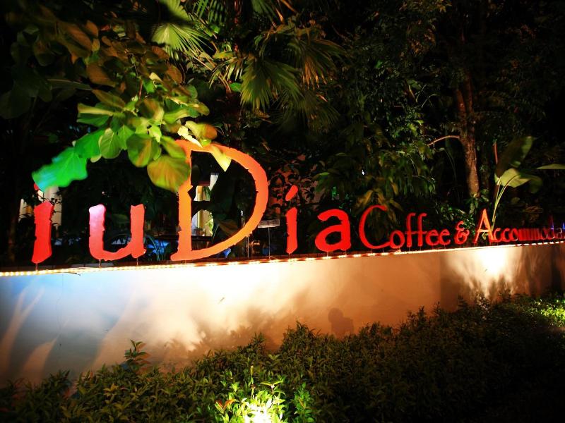 IUDIA On The River image