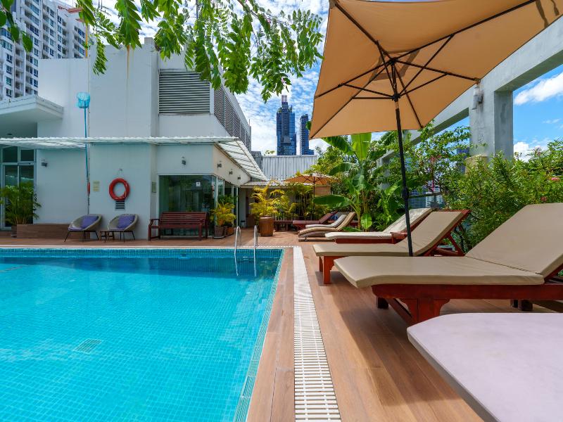 Sabai Sathorn Service Apartment image