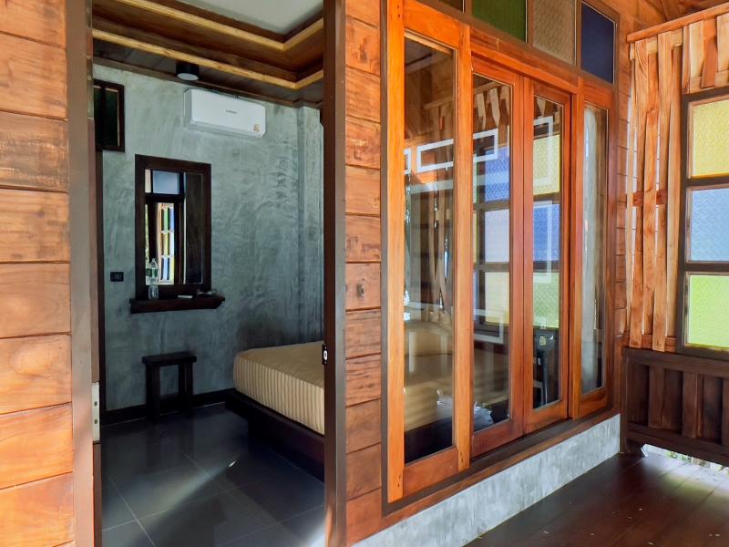 Phi Phi Relax Beach Resort image