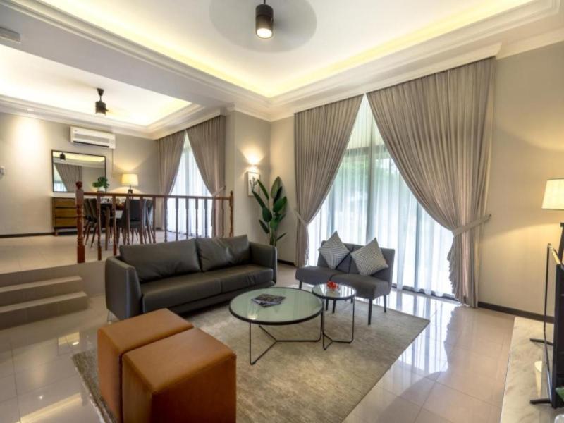 Tanjung Puteri Golf and Resort Malaysia image