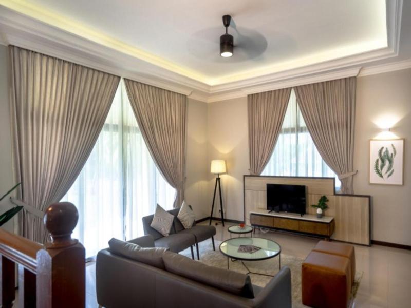 Tanjung Puteri Golf and Resort Malaysia image