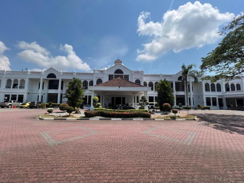 Tanjung Puteri Golf and Resort Malaysia image