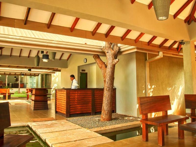 Oak Ray Fresco Water Villa - Sigiriya image