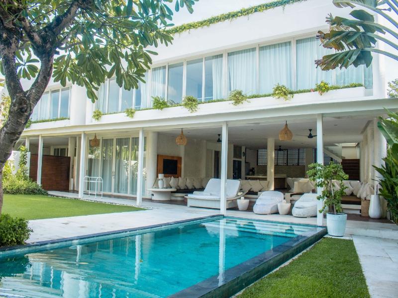 Eden The Residence at The Sea image