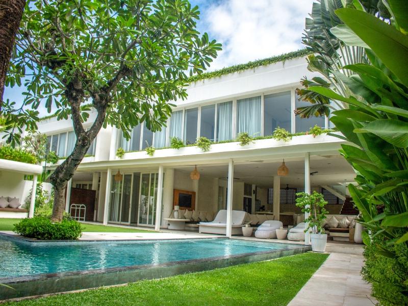 Eden The Residence at The Sea image