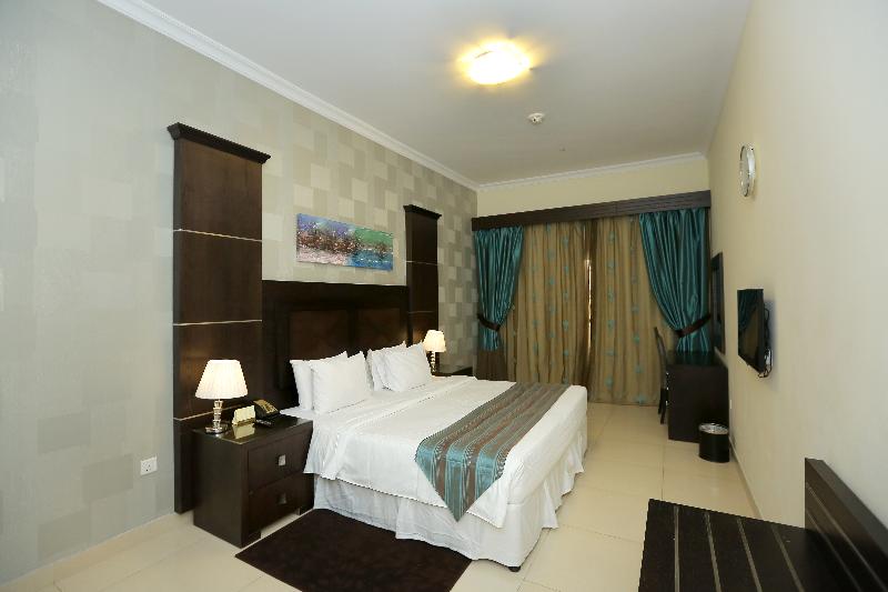 Ivory Grand Hotel Apartments image