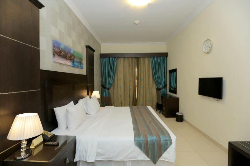 Ivory Grand Hotel Apartments image
