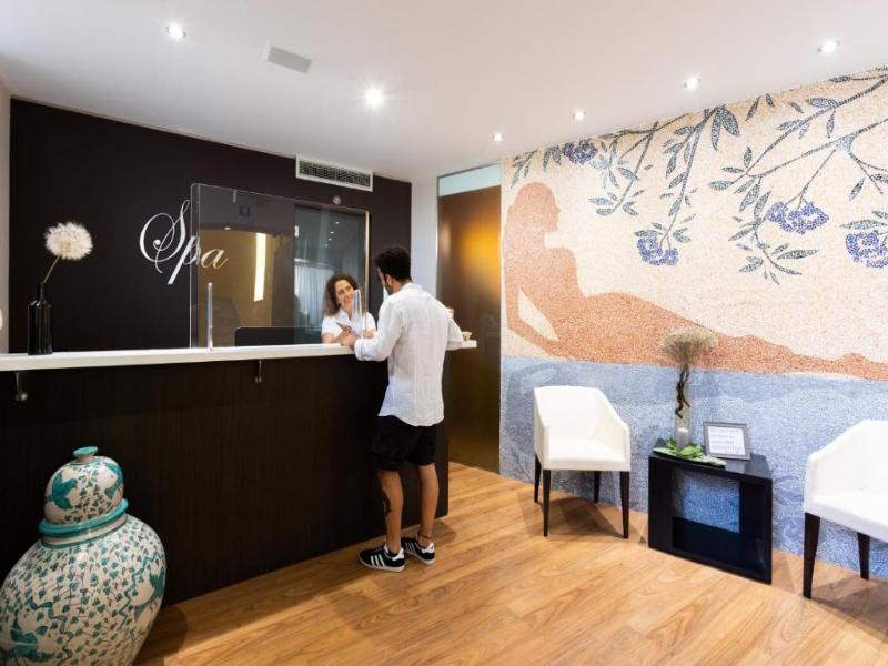 Hotel Aurora del Benessere image
