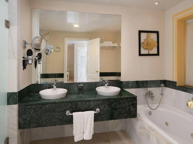 Bahia Principe Escape Bouganville Hyatt Inc Col AO image